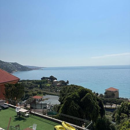 文蒂米利亚Il Giardino Del Mare公寓 外观 照片